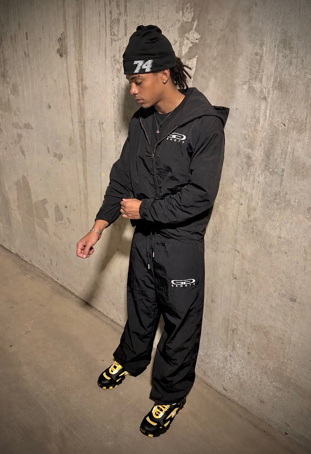 GG RAIN JACKET (BLACK)